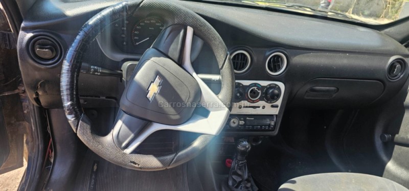 CELTA 1.0 MPFI 8V GASOLINA 2P MANUAL - 2003 - IVOTI