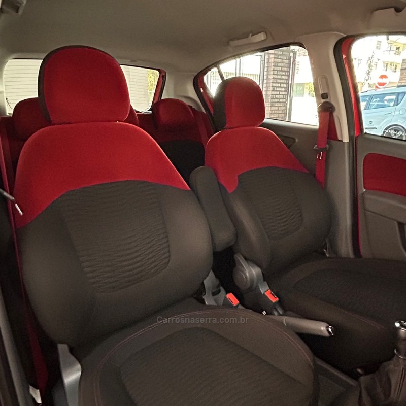 PALIO 1.6 MPI SPORTING 16V FLEX 4P MANUAL - 2014 - VACARIA