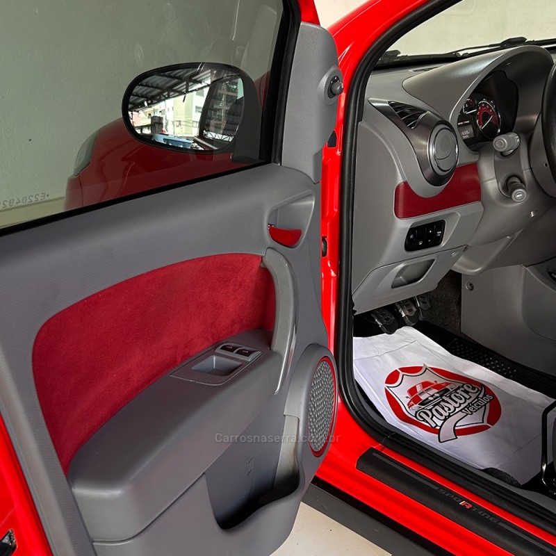 PALIO 1.6 MPI SPORTING 16V FLEX 4P MANUAL - 2014 - VACARIA