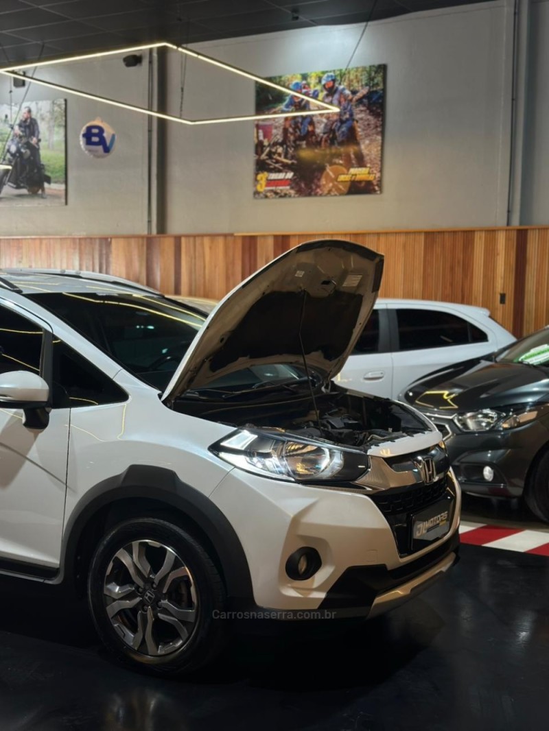 WRV 1.5 16V FLEXONE EX CVT - 2018 - LAJEADO
