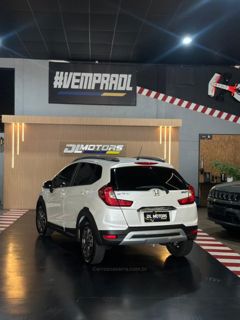 WRV 1.5 16V FLEXONE EX CVT - 2018 - LAJEADO