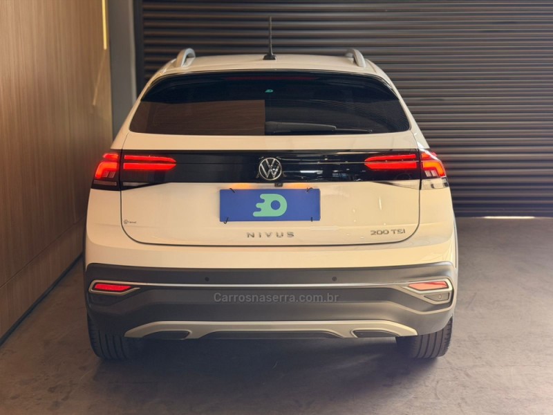 NIVUS 1.0 TSI HIGHLINE FLEX 4P AUTOMÁTICO - 2024 - LAJEADO