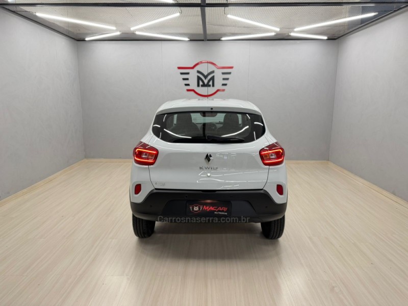 KWID 1.0 12V SCE FLEX INTENSE MANUAL - 2023 - CAXIAS DO SUL