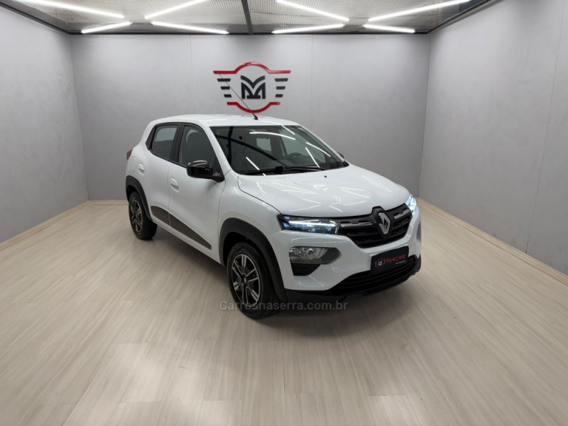 kwid 1.0 12v sce flex intense manual 2023 caxias do sul