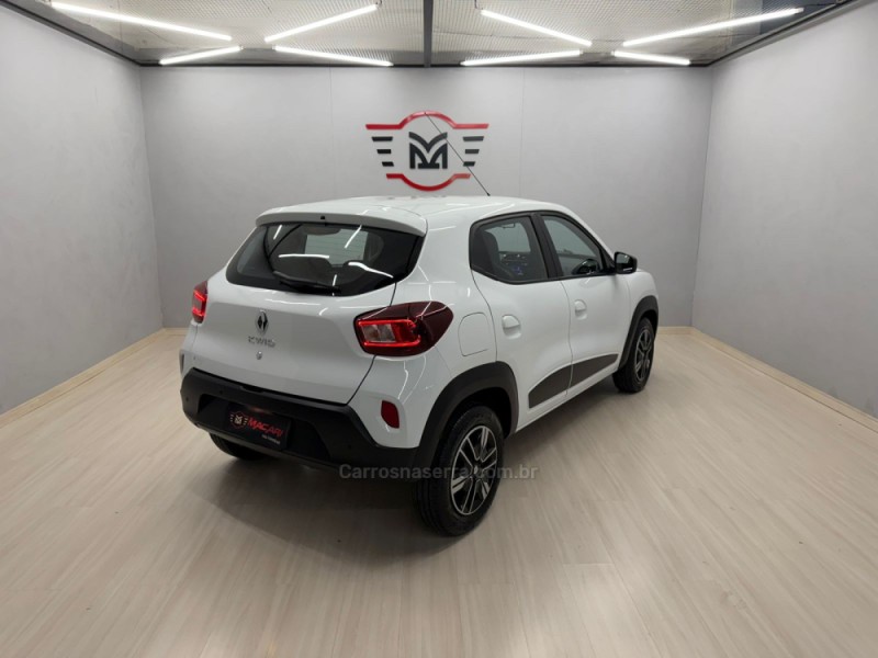 KWID 1.0 12V SCE FLEX INTENSE MANUAL - 2023 - CAXIAS DO SUL
