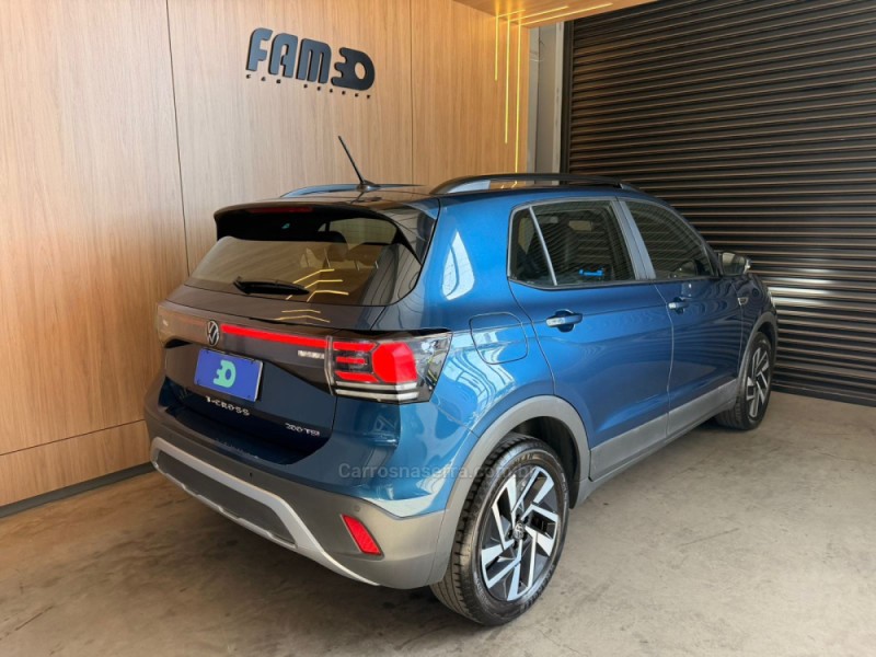 T-CROSS 1.0 COMFORTLINE TSI FLEX 4P AUTOMÁTICO - 2024 - LAJEADO