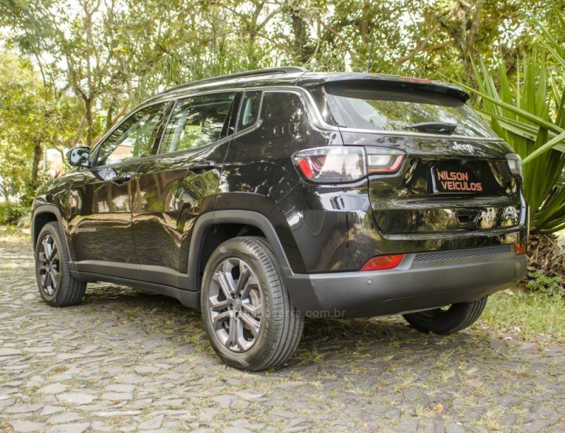 COMPASS 1.3 SPORT T270 16V TURBO FLEX 4P AUTOMÁTICO - 2025 - NOVO HAMBURGO