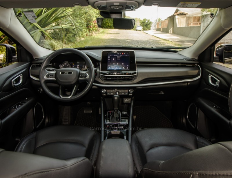 COMPASS 1.3 SPORT T270 16V TURBO FLEX 4P AUTOMÁTICO - 2025 - NOVO HAMBURGO