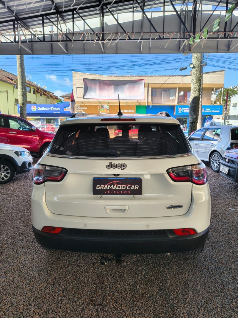 COMPASS 2.0 16V FLEX LONGITUDE AUTOMÁTICO - 2018 - CANELA