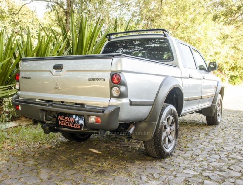 L200 OUTDOOR 2.5 GLS 4X4 CD 8V TURBO INTERCOOLER DIESEL 4P MANUAL - 2008 - NOVO HAMBURGO