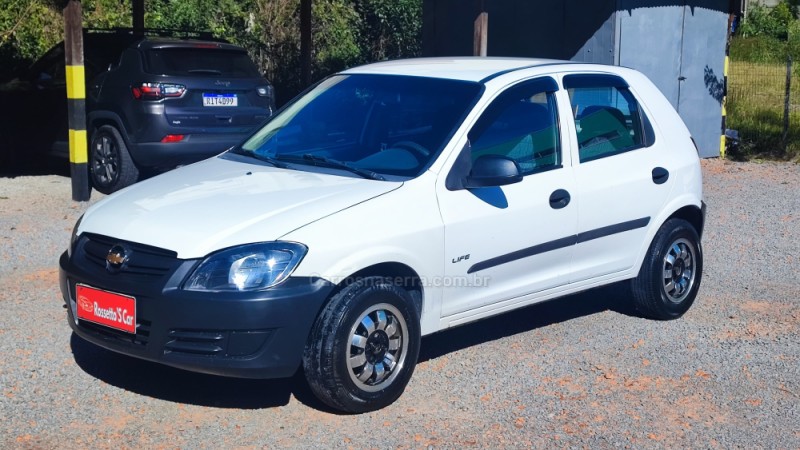 CELTA 1.0 MPFI LIFE 8V FLEX 4P MANUAL - 2007 - FARROUPILHA