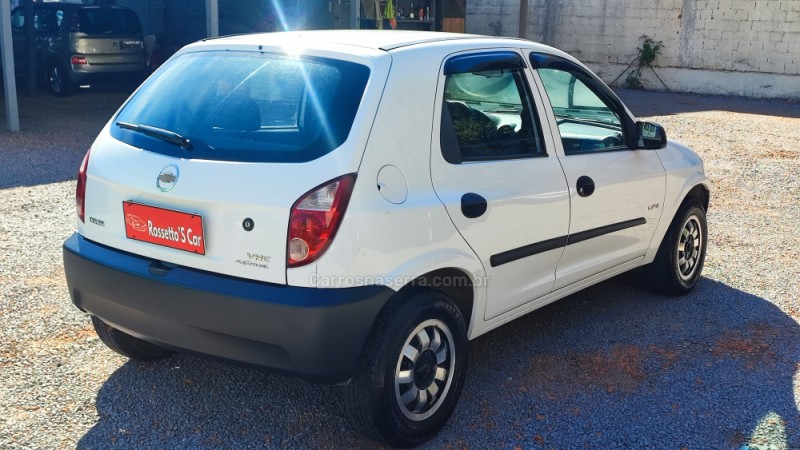 CELTA 1.0 MPFI LIFE 8V FLEX 4P MANUAL - 2007 - FARROUPILHA