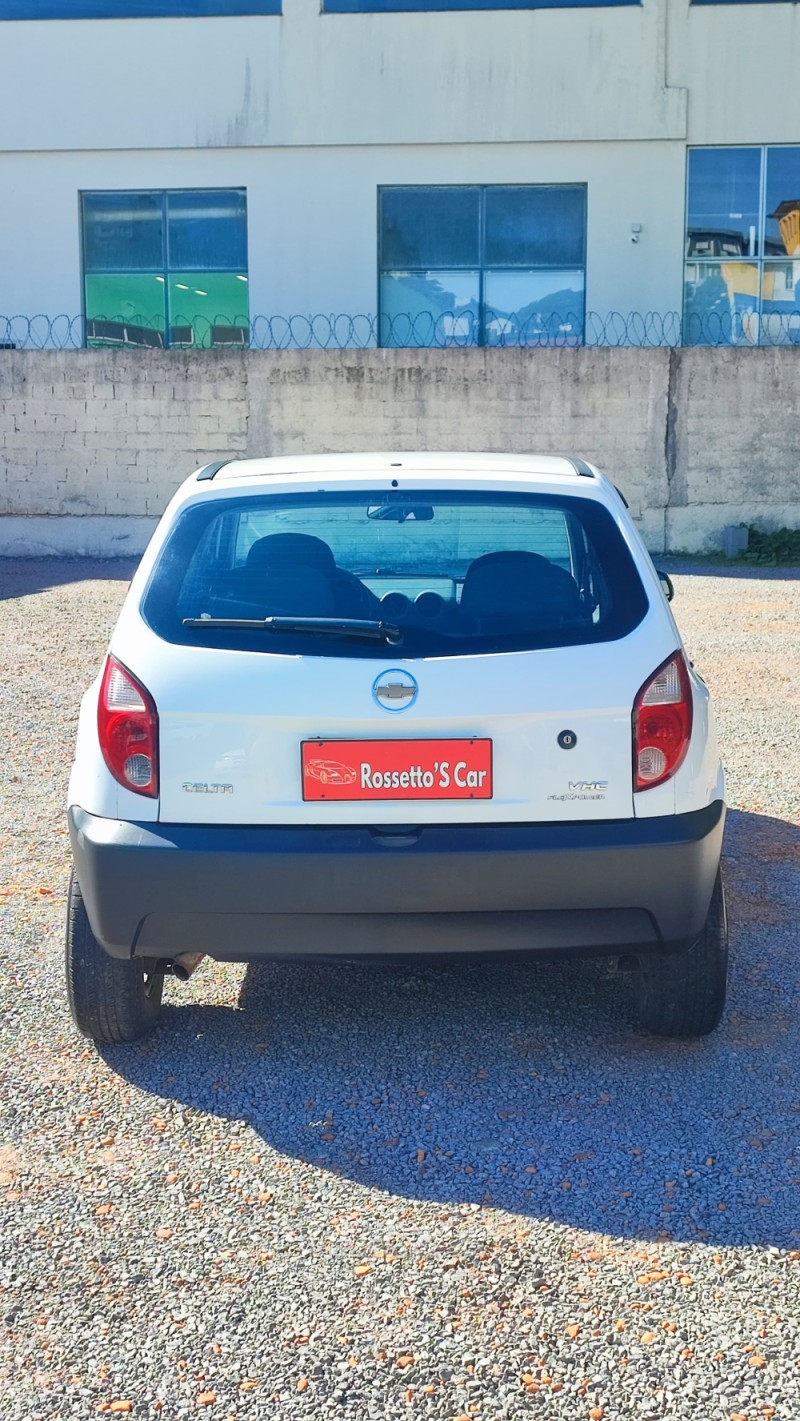 CELTA 1.0 MPFI LIFE 8V FLEX 4P MANUAL - 2007 - FARROUPILHA