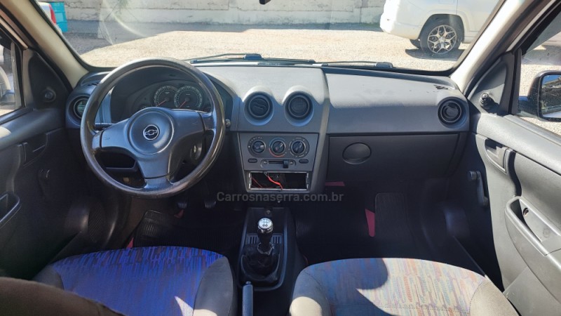 CELTA 1.0 MPFI LIFE 8V FLEX 4P MANUAL - 2007 - FARROUPILHA