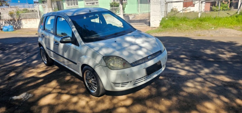 FIESTA 1.0 MPI 8V GASOLINA 4P MANUAL - 2004 - IVOTI