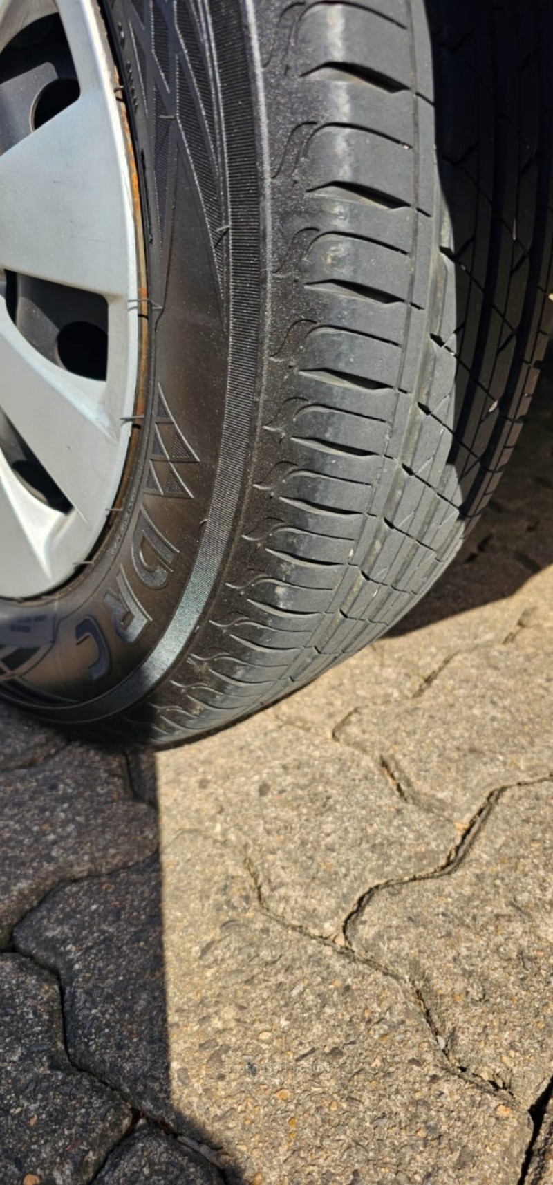 HB20 1.6 COMFORT 16V FLEX 4P MANUAL - 2014 - IVOTI