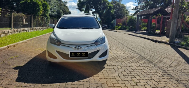 HB20 1.6 COMFORT 16V FLEX 4P MANUAL - 2014 - IVOTI