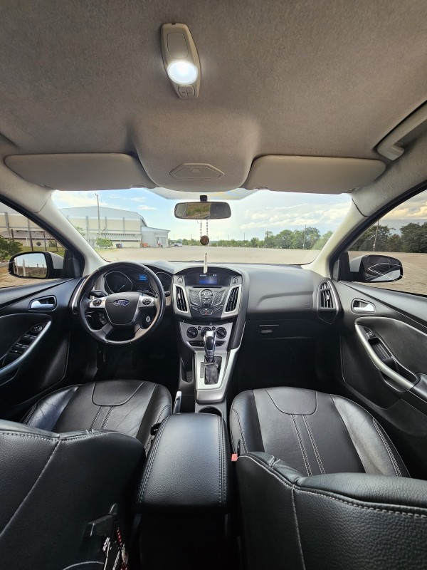 FOCUS 1.6 SE 16V FLEX 4P AUTOMÁTICO - 2015 - ANTôNIO PRADO