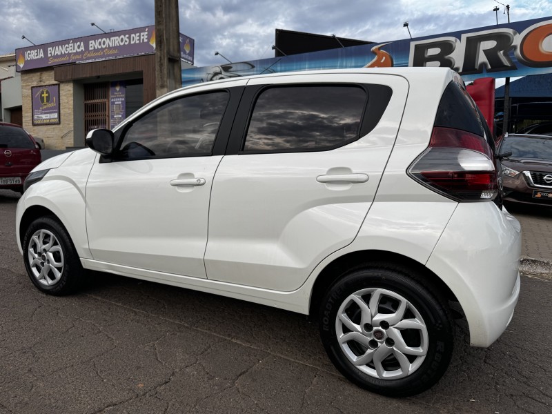 MOBI 1.0 8V EVO FLEX LIKE. MANUAL - 2017 - DOIS IRMãOS