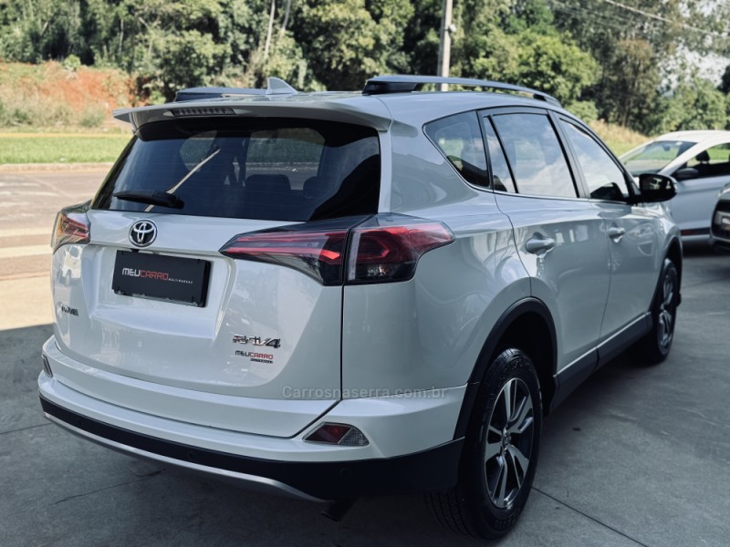 RAV4 2.0 4X2 16V GASOLINA 4P AUTOMÁTICO - 2018 - LAJEADO