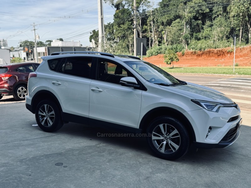 RAV4 2.0 4X2 16V GASOLINA 4P AUTOMÁTICO - 2018 - LAJEADO