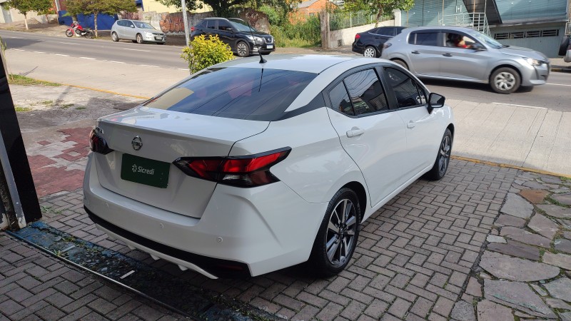 VERSA 1.6 ADVANCE 16V FLEX 4P AUTOMÁTICO - 2021 - CAXIAS DO SUL