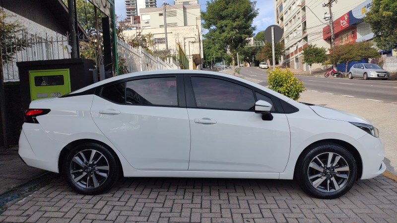 VERSA 1.6 ADVANCE 16V FLEX 4P AUTOMÁTICO - 2021 - CAXIAS DO SUL
