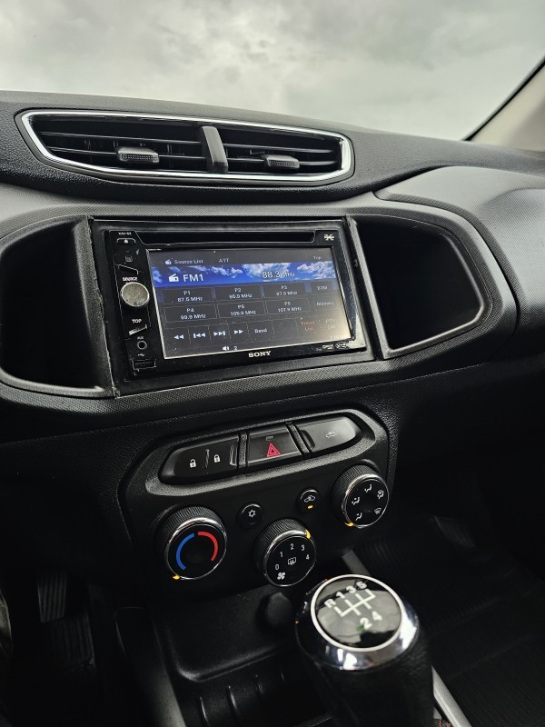 ONIX 1.4 MPFI LT 8V FLEX 4P MANUAL - 2015 - ANTôNIO PRADO