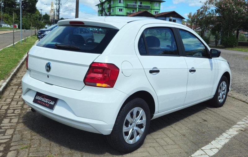 GOL 1.0 12V MPI TOTALFLEX TRENDLINE 4P MANUAL - 2022 - CANELA