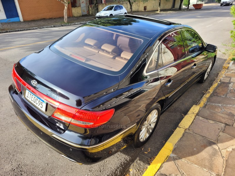 AZERA 3.3 MPFI GLS SEDAN V6 24V GASOLINA 4P AUTOMÁTICO - 2011 - FLORES DA CUNHA