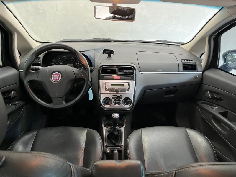 PUNTO 1.4 ATTRACTIVE 8V FLEX 4P MANUAL - 2011 - CAXIAS DO SUL