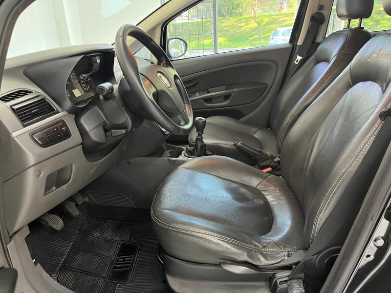 PUNTO 1.4 ATTRACTIVE 8V FLEX 4P MANUAL - 2011 - CAXIAS DO SUL