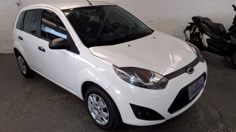 FIESTA 1.0 MPI CLASS HATCH 8V FLEX 4P MANUAL - 2013 - CAXIAS DO SUL