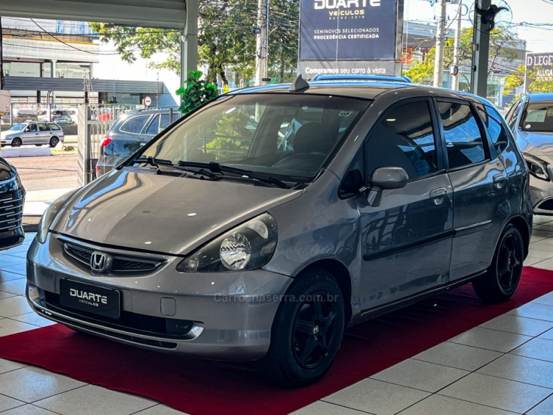FIT 1.4 LX 8V FLEX 4P MANUAL - 2004 - PORTO ALEGRE