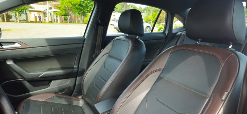 VIRTUS 1.0 200 TSI HIGHLINE AUTOMÁTICO - 2023 - CANELA