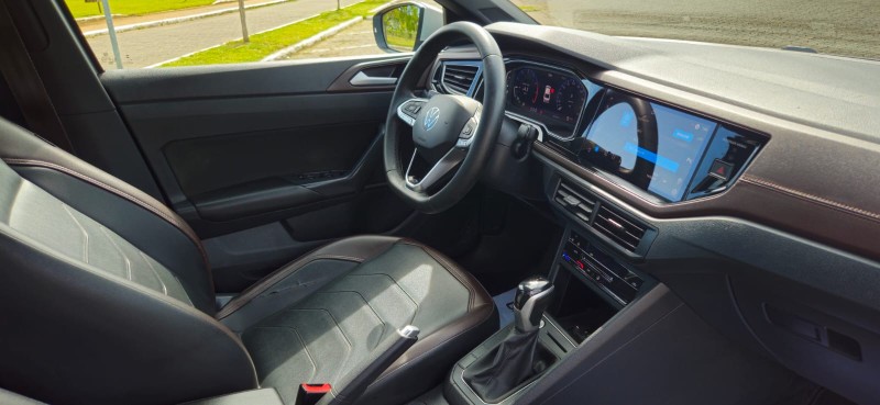 VIRTUS 1.0 200 TSI HIGHLINE AUTOMÁTICO - 2023 - CANELA