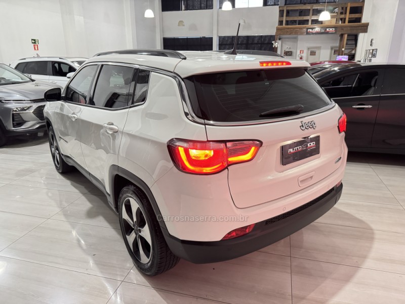 COMPASS 2.0 16V FLEX LONGITUDE AUTOMÁTICO - 2018 - CAXIAS DO SUL