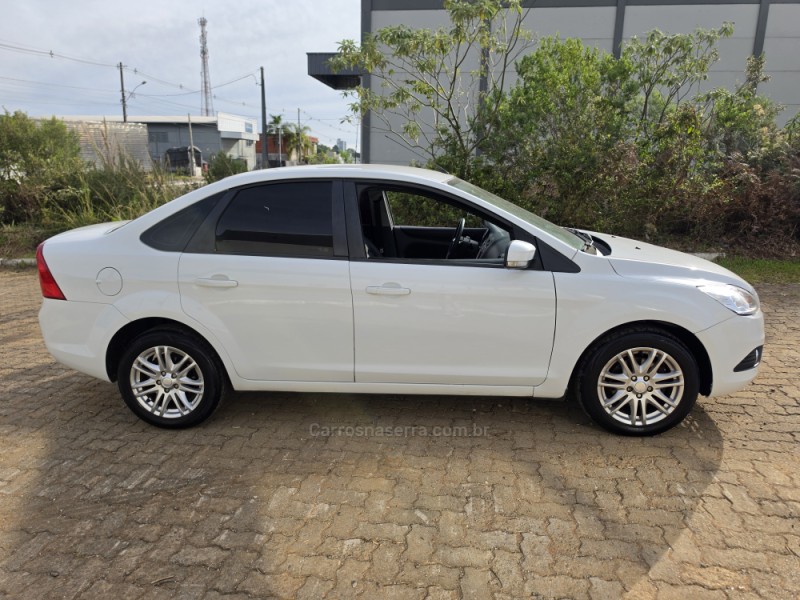 FOCUS 2.0 GLX SEDAN 16V FLEX 4P AUTOMÁTICO - 2012 - BENTO GONçALVES