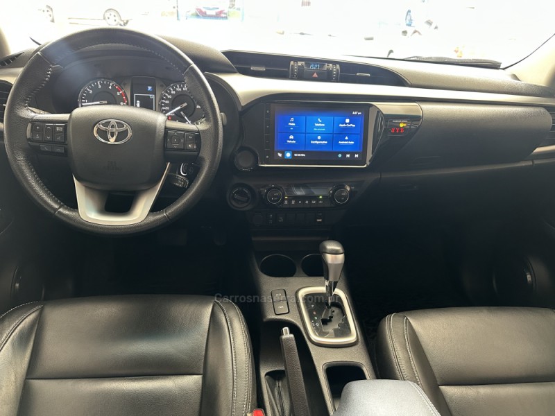 HILUX 2.8 SR 4X4 CD 16V DIESEL 4P AUTOMÁTICO - 2024 - CANELA