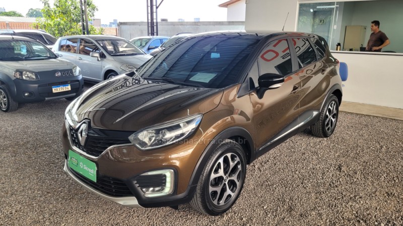 CAPTUR 1.6 16V INTENSE BOSE FLEX 4P AUTOMÁTICO - 2018 - CAXIAS DO SUL