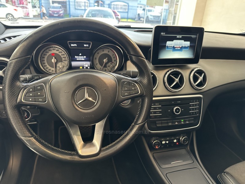 GLA 250 2.0 SPORT 16V TURBO 4X2 4P AUTOMÁTICA - 2016 - CANELA