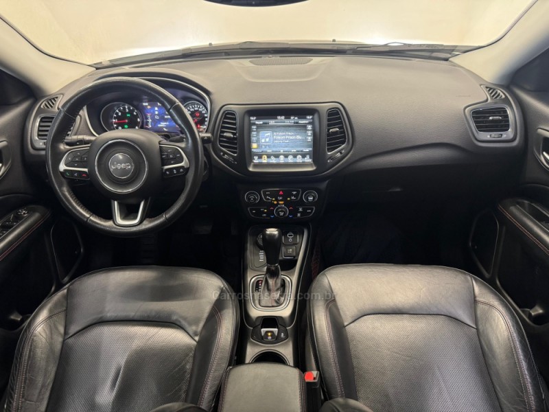 COMPASS 2.0 16V DIESEL TRAILHAWK 4X4 AUTOMÁTICO - 2017 - CASCA