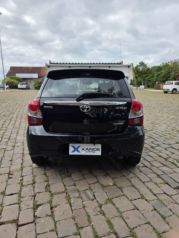 ETIOS 1.5 PLATINUM 16V FLEX 4P AUTOMÁTICO - 2018 - FLORES DA CUNHA