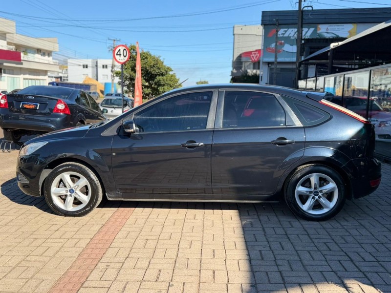 FOCUS 1.6 GLX 8V FLEX 4P MANUAL - 2011 - LAGOA VERMELHA