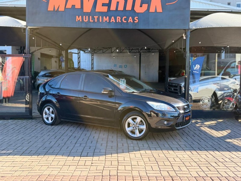 FOCUS 1.6 GLX 8V FLEX 4P MANUAL - 2011 - LAGOA VERMELHA