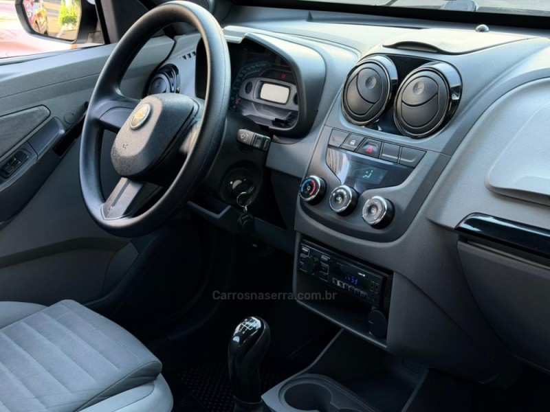 AGILE 1.4 MPFI LT 8V FLEX 4P MANUAL - 2011 - LAGOA VERMELHA