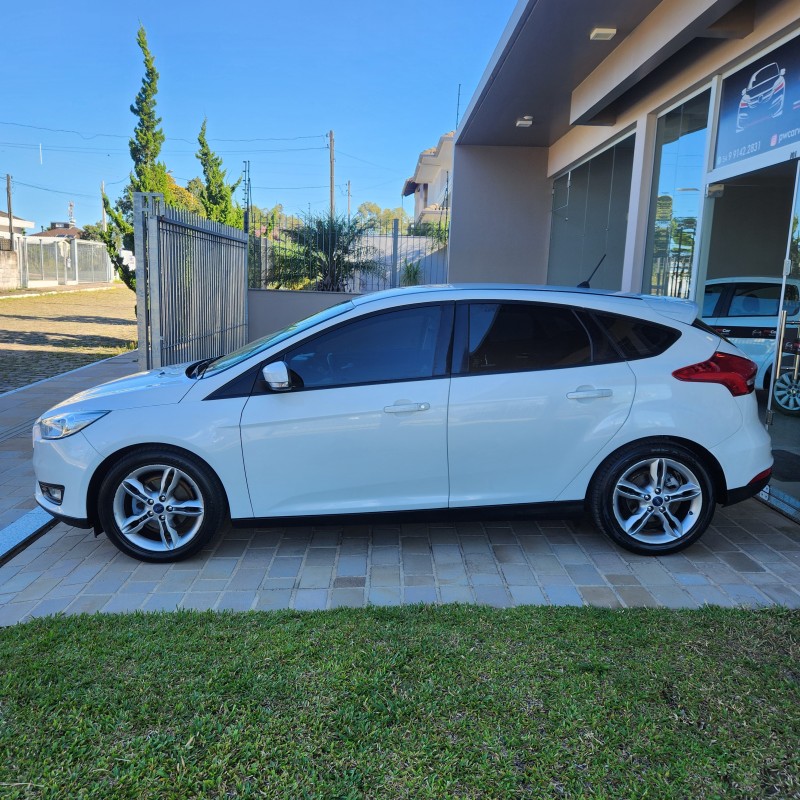 FOCUS 1.6 SE 16V FLEX 4P MANUAL - 2019 - BENTO GONçALVES