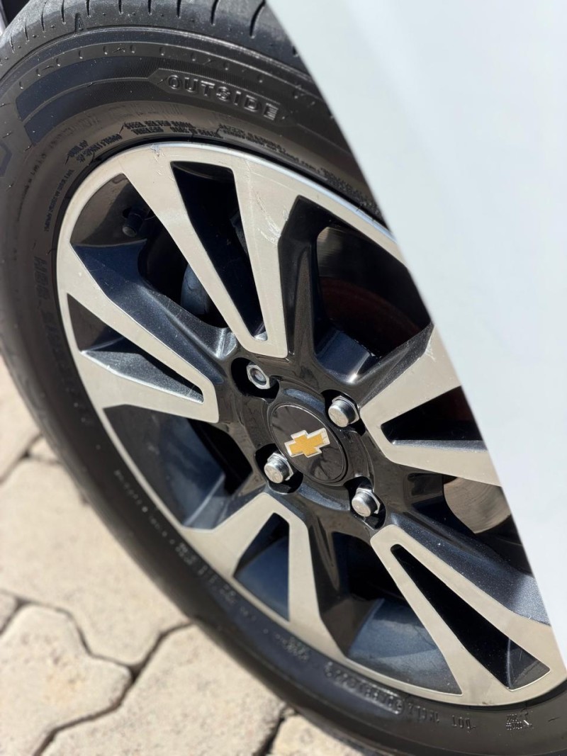 ONIX 1.4 MPFI LTZ 8V FLEX 4P MANUAL - 2014 - ANTôNIO PRADO