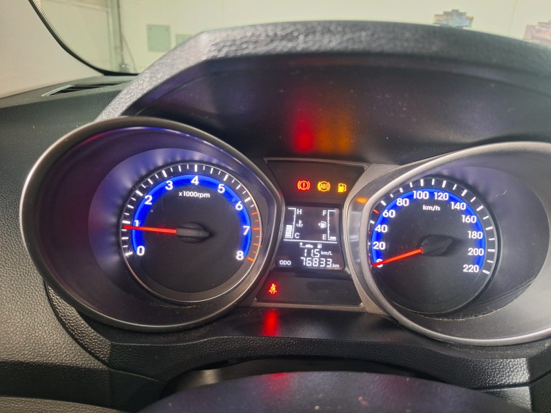 HB20S 1.0 COMFORT PLUS 5 ANOS 12V FLEX 4P MANUAL - 2015 - CAXIAS DO SUL