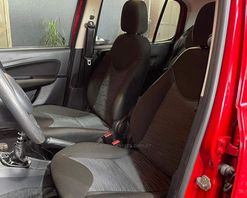 UNO 1.0 DRIVE 6V FLEX 4P MANUAL - 2018 - VACARIA